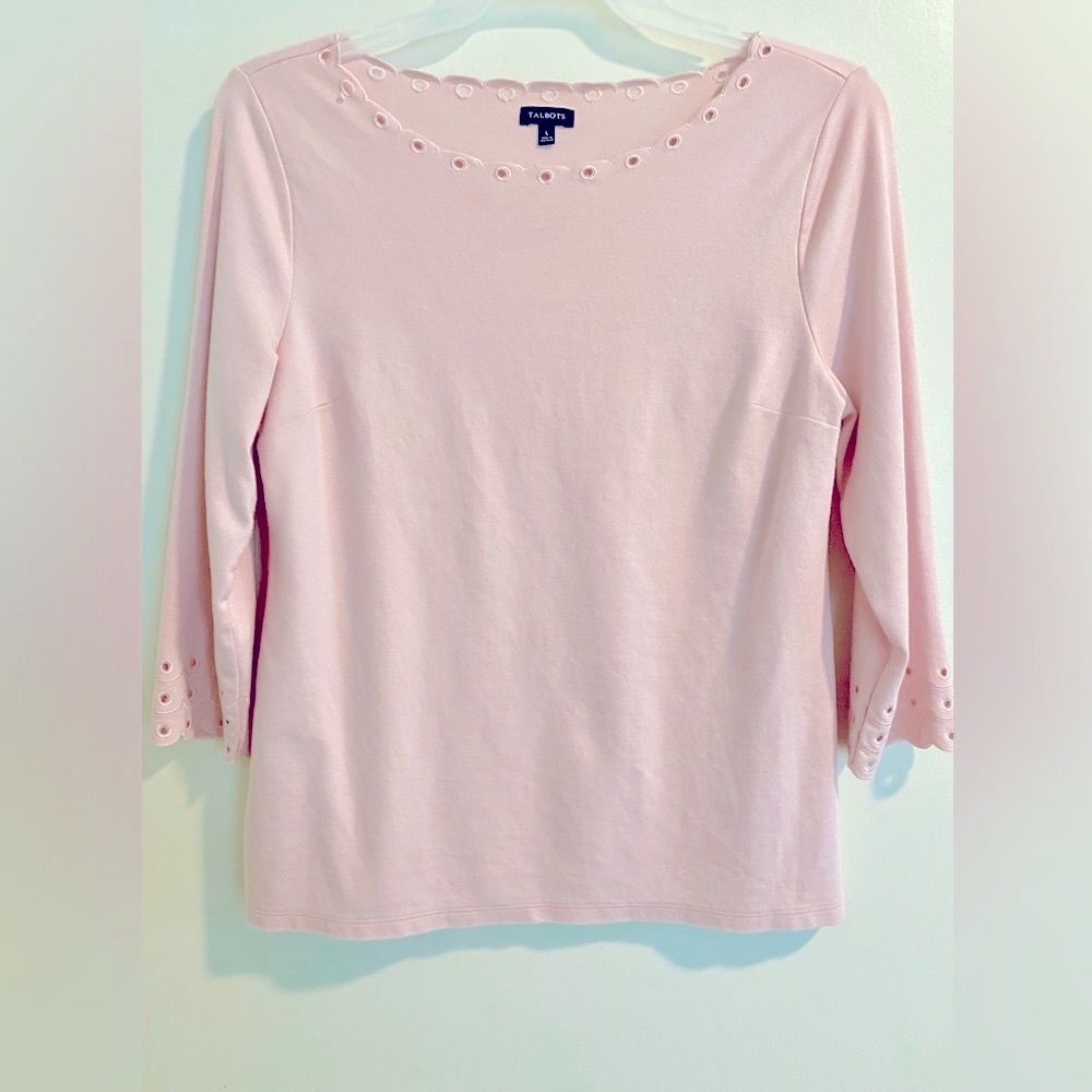 Talbots 3/4 sleeve blouse with keyhole design.